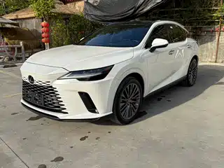 Lexus RX 2024