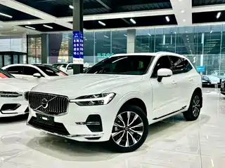 Volvo XC60 2024
