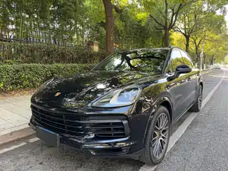 Porsche Cayenne 2021