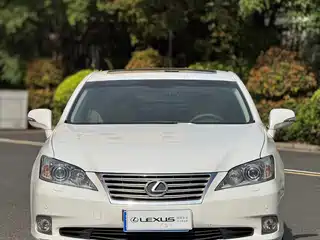 Lexus ES 2010