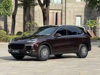 Porsche Cayenne 2015