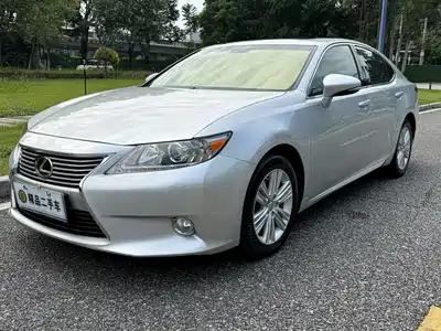 Lexus ES 2014