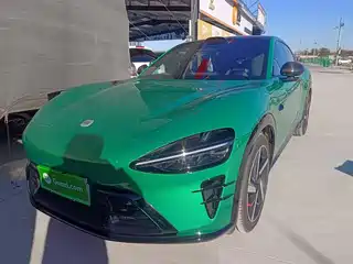 Xiaomi Auto YU7 2025