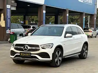 Mercedes-Benz GLC 2023
