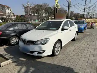 Roewe 350 2017