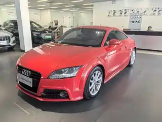 Audi TT 2015