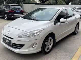 Peugeot 408 2014