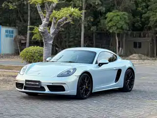 Porsche 718 2016