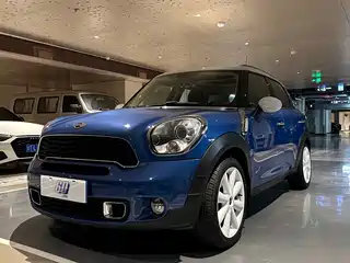 MINI COUNTRYMAN 2012