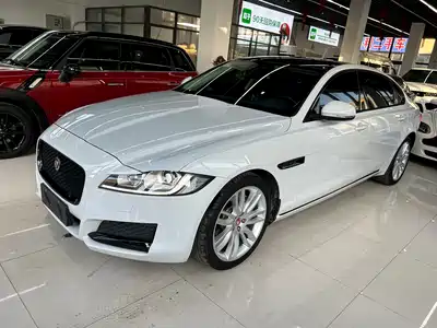 Jaguar XFL 2020