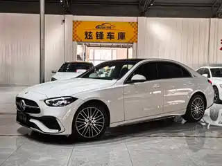 Mercedes-Benz C-Class 2024