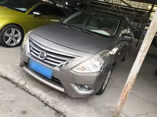 Nissan Sunny 2015