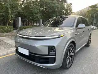 Li Auto L8 2023