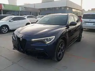 Alfa Romeo Stelvio 2019
