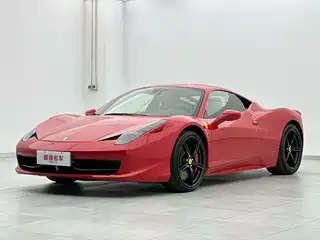 Ferrari 458 2015
