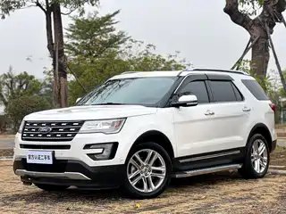Ford Explorer (Import) 2018