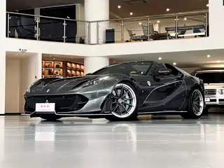 Ferrari 812 2022