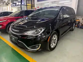 Chrysler Grand Voyager (Import) 2018