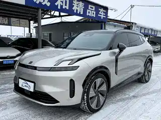 Lynk & Co 08 EM-P 2024