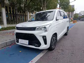 Dongfeng Fengguang Fengguang 380 2022