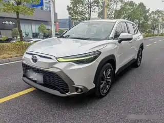 Toyota Frontlander 2022