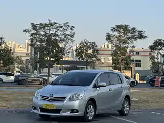 Toyota E'Z 2012