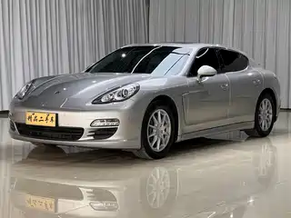 Porsche Panamera 2012