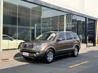 Kia Borego 2014