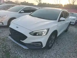Ford Focus Active 2020