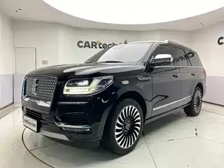 Lincoln Navigator 2020