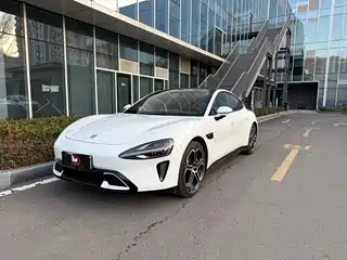 Xiaomi Auto SU7 2024