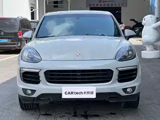 Porsche Cayenne 2014