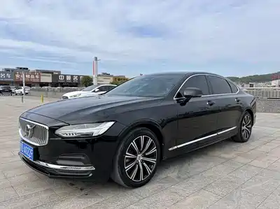 Volvo S90 2022