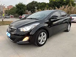 Hyundai Langdong 2013