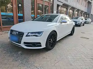 Audi Audi S7 2013