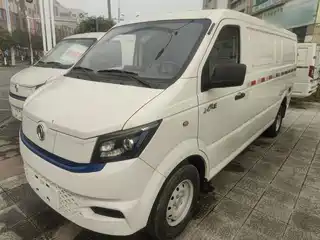 Dongfeng Yufeng EM27 2025