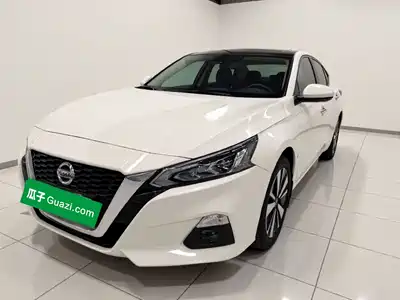 Nissan Teana 2022