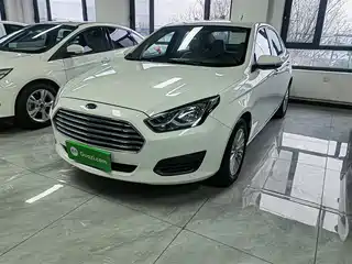 Ford Escort 2018