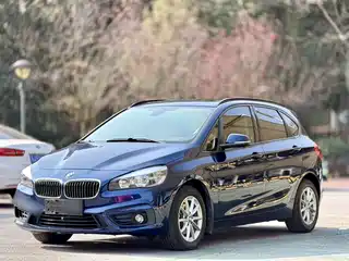 BMW 2 Series Touring 2016