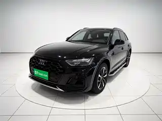 Audi Q5L 2021