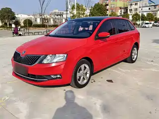 Škoda Rapid Spaceback 2017