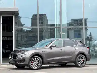 Maserati Levante 2022