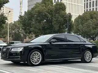 Audi A8 2016