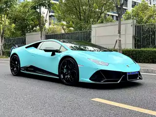 Lamborghini Huracán 2021