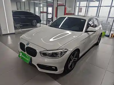BMW 1 Series (Import) 2016
