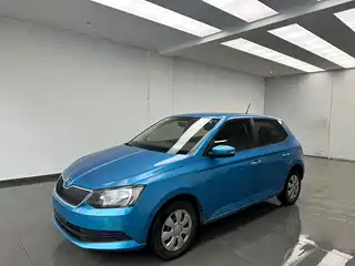 Škoda Fabia 2015