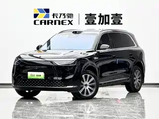 AITO Wenjie M8 2025