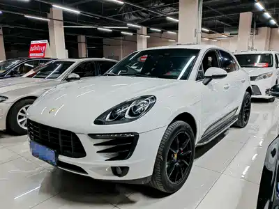 Porsche Macan 2014