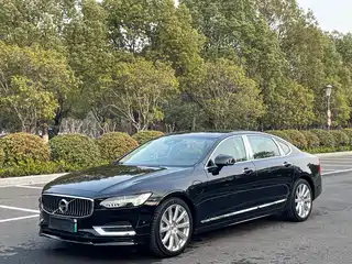 Volvo S90 Plug-in Hybrid 2018