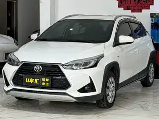 Toyota Yaris L 2022